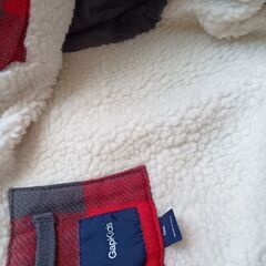 【値下げしました】GAP 裏ボア ジャケット 130の画像