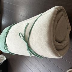 ニトリ　クッション　枕付きの画像