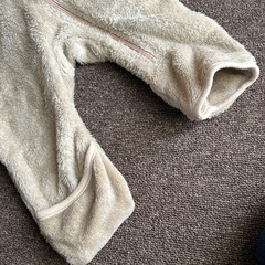 ベビーアウター　もこもこロンパースの画像