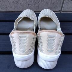 レディースシューズの画像