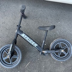 ストライダーの画像