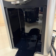 NESPRESSO コーヒーマシン(ジニアス)の画像