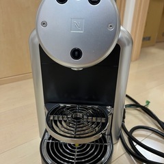 NESPRESSO コーヒーマシン(ジニアス)の画像
