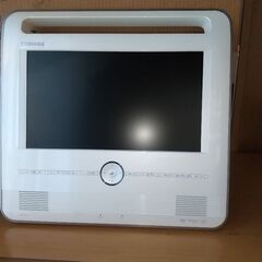 TOSHIBA DVD内蔵液晶テレビ2010年製の画像