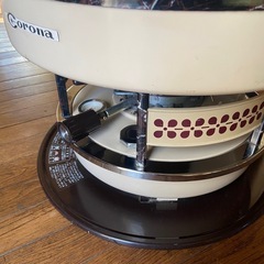 コロナ　サロンストーブ　石油ストーブの画像