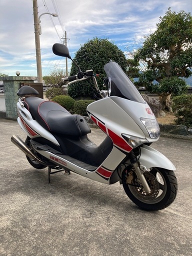 商談中　マジェスティ125 キャブ車　新品部品多数　自賠責付き　綺麗な車両です！