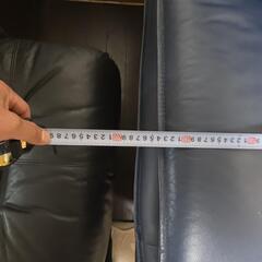 ハイバックレザーソファーの画像