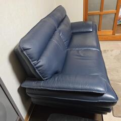 ハイバックレザーソファーの画像