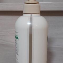 COWBRAND無添加シャンプーセット、泡洗顔の画像