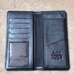 革財布 小ぶりで使いやすいサイズの画像