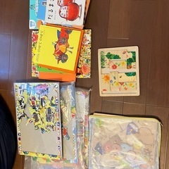 パズル、絵本等の画像