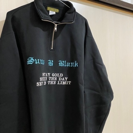 【即完品、人気】　Suns B Blank ハーフジップ