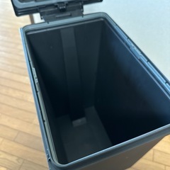 ゴミ箱【再募集】の画像