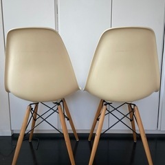 ダイニングチェア2脚　イエロー　ベランダ用としても　　の画像