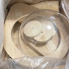【新品】キャットタワー
突っ張りタイプ　の画像