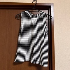 夏服・ボーダーノースリーブ