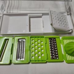 5種類のカットができる！ステンレス刃スライサー　新品未使用