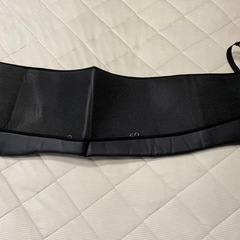 ハイエースボンネットカバーの画像