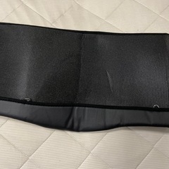 ハイエースボンネットカバーの画像