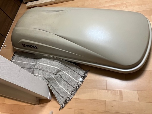 ルーフボックス　BR764 