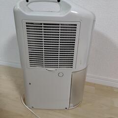 コロナ　除湿機の画像
