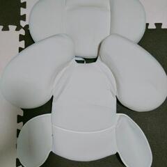 チャイルドシート　新生児用パット