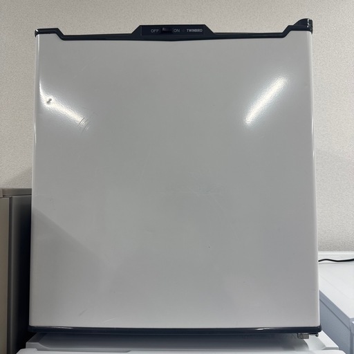激安‼️17年製TWINBIRD 1ドア冷蔵庫　TR-35 A0467