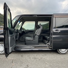 低走行7万キロ台☆月々9千円〜分割可❗️車検2年付き！【名義変更代込み】広い車内！大人気‼️ダイハツ タントカスタム☆特別仕様車☆HDDナビ付き☆走行中DVD見れます☆フルオートエアコン☆スライドドア付き☆ドライブレコーダー☆そのまま乗って帰れます！の画像