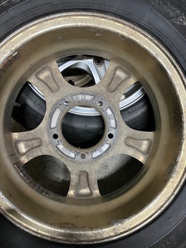 ジムニー175/80R16スタッドレスホイル付き 