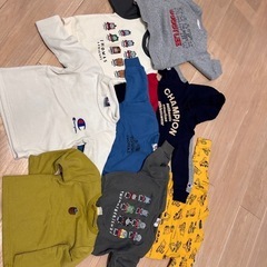 子供服　トレーナー　パーカー