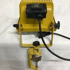 【北見市発】ハロゲン投光器 CHL-500B-1 2007年製 黄色 (D6128w)の画像