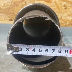 マフラーのテール部分の画像