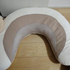 授乳クッション2点の画像