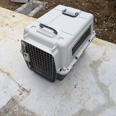 犬用のケージの画像