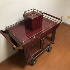 ブランド名　KANAZAWA 金沢車輪　　リキュールワゴン　サービスワゴン　ホテル用　車輪付きの画像
