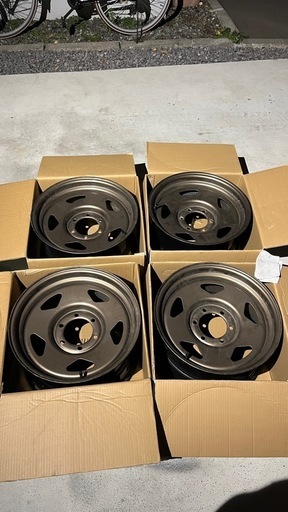 鉄板ホイール　17インチ9J　ランクル　ハイラックス