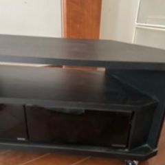 テレビ台の引き取りお願い致します