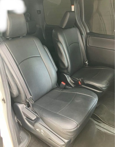 ヴォクシー　シートカバー