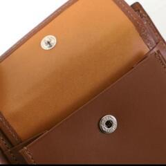 【 KTルイストン】 二つ折り財布 クロコ型押しレザー オールデン 焦茶の画像