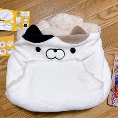【未使用品】猫用ぽかぽかベッド･首輪