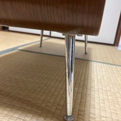 ガラスローテーブルの画像