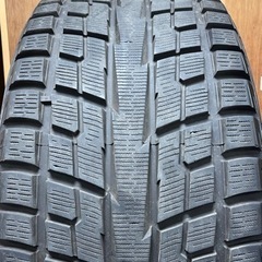 希少サイズ 超バリ溝 YOKOHAMA GEOLANDAR IT-S ヨコハマ ジオランダー アイティーエス 295/40R20 110Q XL SUV/4×4専用 スタッドレスタイヤの画像