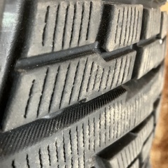 さらに値下げ225/65-17スタッドレスタイヤ4本デリカD5エクストレイルCX-8等の画像