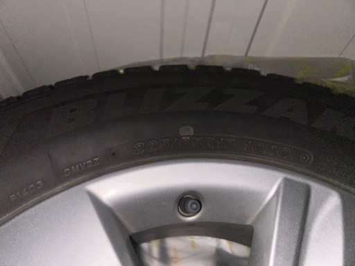 トヨタ純正17インチアルミホイールスタッドレスセット