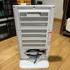 電気ストーブ 電気ファンヒーターの画像
