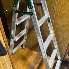 ALINCO脚立 収縮脚付の画像