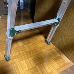 ALINCO脚立 収縮脚付の画像