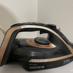 ティファール FV6828J0 スチームアイロンとアイロン台