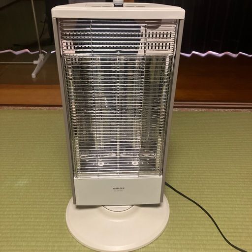 【受渡者決定】YAMAZEN カーボンヒーター DC-XRK095 – 速暖・省エネで冬も快適！スリムで強力暖房