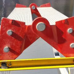 アルミ脚立　はしご兼用脚立　脚立長1500mm　軽トラックの荷台に乗ります！の画像